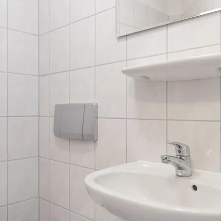 Apartman 363, Seepark